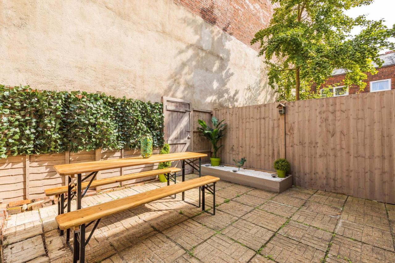 Penny Perfect By The Quays & Beach In Old Portsmouth Exterior photo