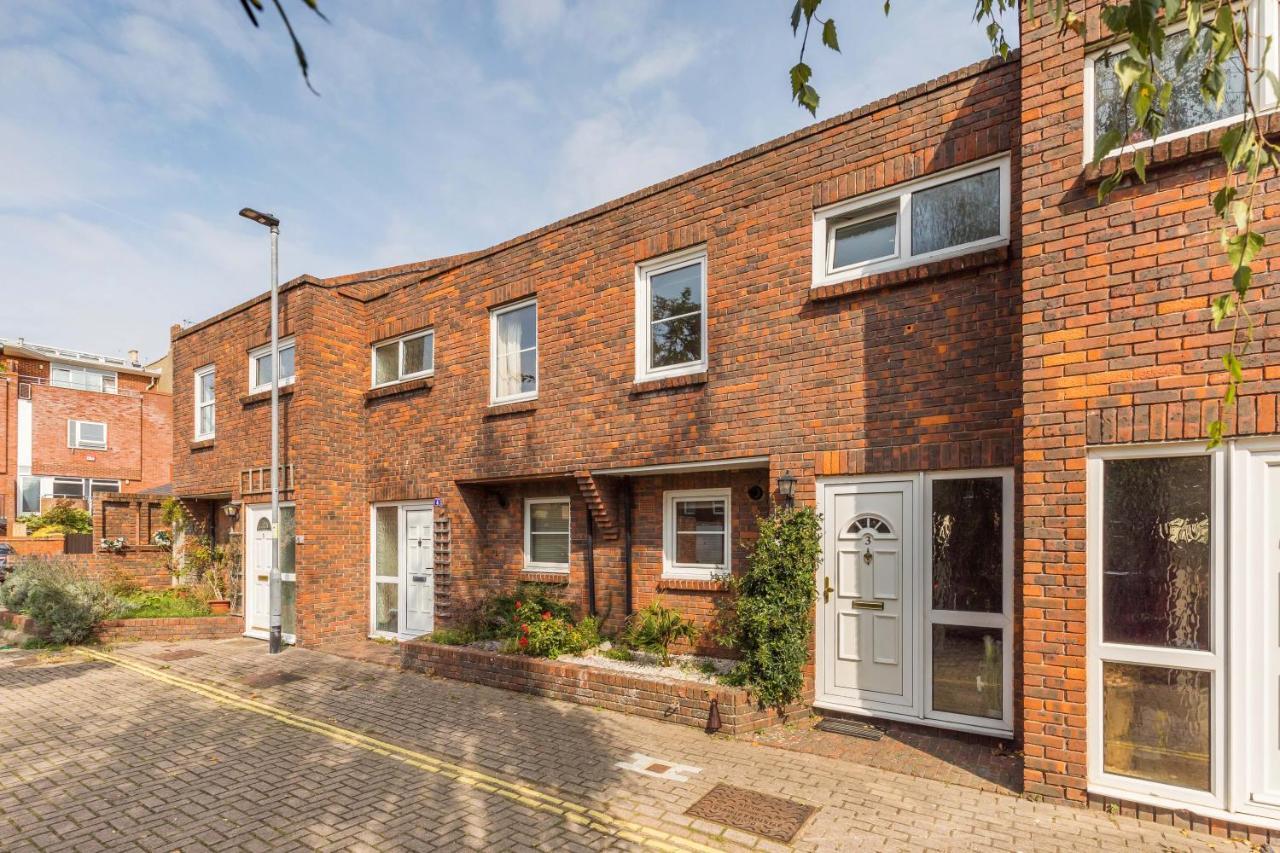 Penny Perfect By The Quays & Beach In Old Portsmouth Exterior photo